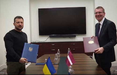 Украина и Латвия заключили 10-летнее соглашение в области безопасности