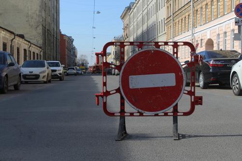 Петербург готовится к обновлению дорожной разметки на 1755 улицах