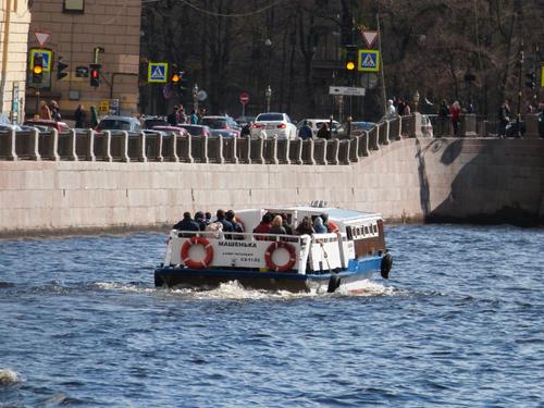 В Петербурге начнет работать водный маршрут «Речной вокзал – Эрмитаж»