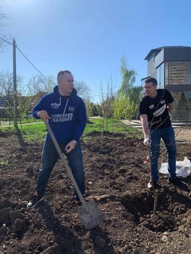 В Краснодаре прошел очередной субботник