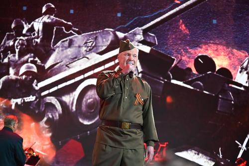 Анатолий Журавлёв рассказал, что мечтает попасть на парад Победы в Москве