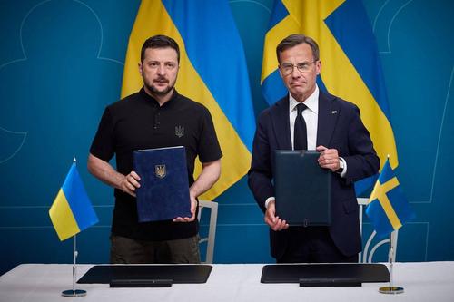Зеленский подписал оборонные соглашения с Исландией, Норвегией и Швецией