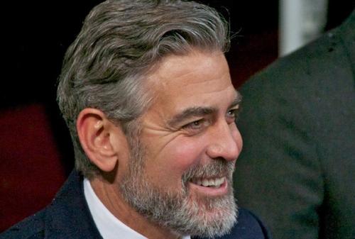 Клуни заявил, что его фонд не собирается преследовать российских журналистов