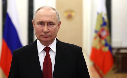 Путин: желавшую урегулирования украинского кризиса Россию «просто надули»