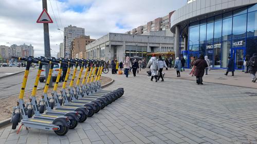 Петербуржцы смогут научиться управлять самокатами