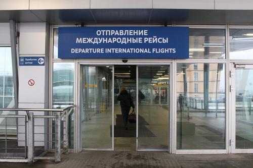 В аэропорту Пулково задержали девять рейсов и отменили еще два