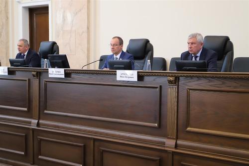 Депутаты ЗСК оценили исполнение регионального бюджета за прошлый год