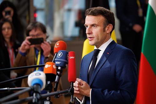 Барнье: Макрон роспуском парламента может спровоцировать выход Франции из ЕС