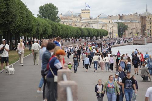 Эксперты спрогнозировали сокращение населения Петербурга к 2046 году