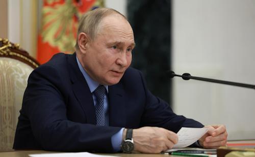 Зеленский допустил, что Путин будет приглашен на следующий саммит по Украине
