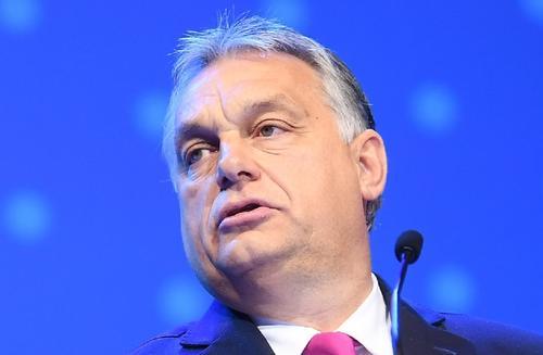 Орбан пообещал добиваться на саммите НАТО, чтобы альянс оставался оборонительным
