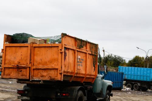 Проблема вывоза мусора в Доможирово дошла до прокуратуры
