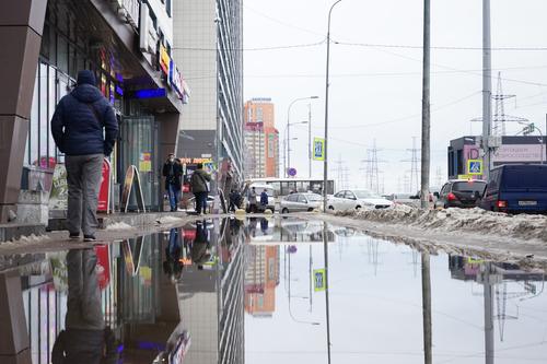 Петербуржцы жалуются на затопленные улицы после ливней