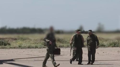 Герасимов посетил командный пункт группировки войск «Восток» 