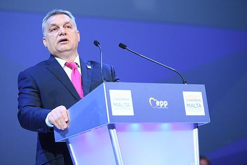Депутат Чепа: Евросоюз выступает против Орбана, так как боится потерять власть