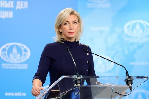 Захарова считает, что Запад начнет депортировать украинских беженцев на фронт