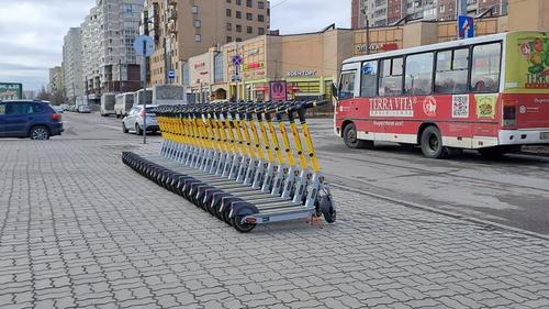 Петербуржцы высказались против запрета самокатов, но за увеличение штрафов 