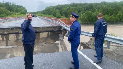 На двое суток остались без моста жители нескольких районов Бурятии