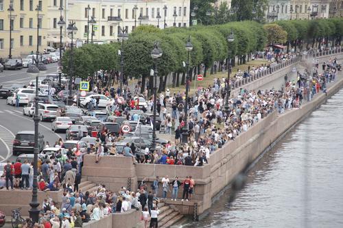 Колесов рассказал о погоде в Петербурге во время морского парада