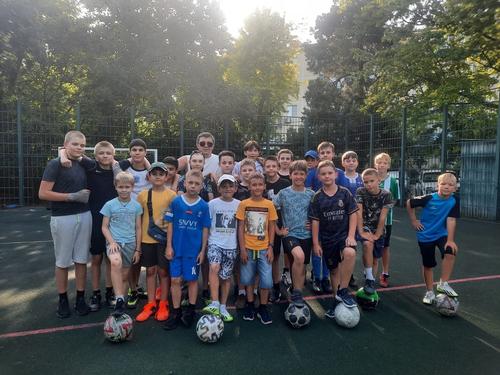 Станислав Гринев рассказал, как проходят занятия по футболу у юных краснодарцев