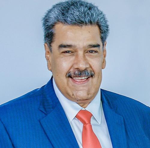 В Венесуэле выбирают президента, Николас Мадуро проголосовал 