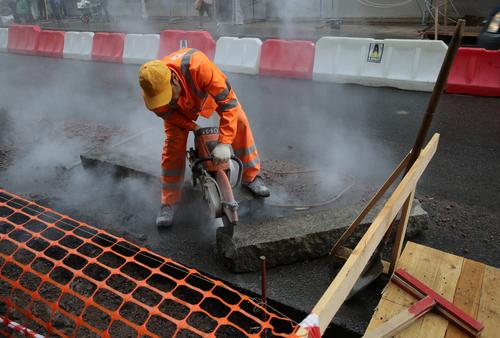 Прокуратура выявила нарушения благоустройства после земляных работ в Петербурге