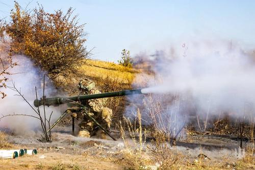 Военный эксперт Bild Рёпке заявил, что фронт ВСУ на юге ДНР разваливается