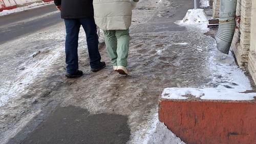 В Петербурге и Ленобласти за несколько дней из-за гололеда пострадали 5 человек