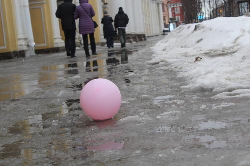 Петербуржцев предупредили о ветре в воскресенье