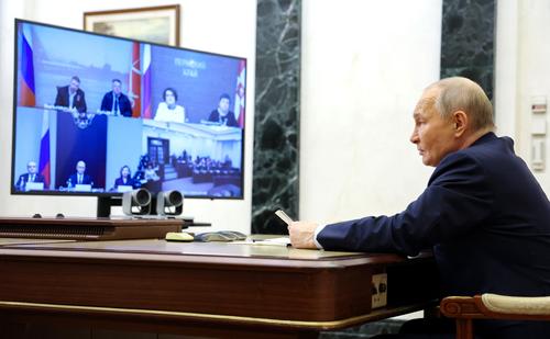 Путин пообещал проверить работу по материальной поддержке семей пропавших без вести на СВО граждан