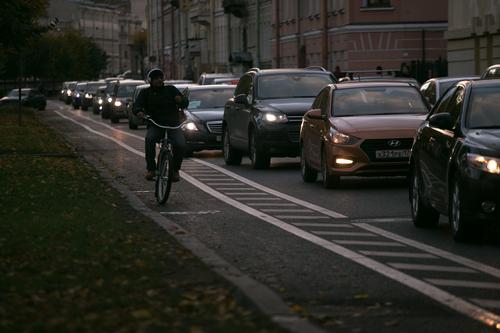 В трех районах Петербурга проложили больше 5 километров велодорожек