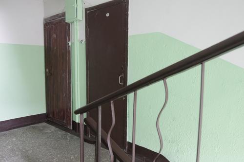 Полицейские нашли труп неизвестного мужчины на Витебском проспекте