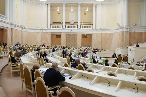 Комитет по печати получит новые полномочия для борьбы с незаконной рекламой