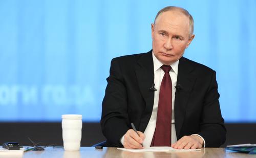 Песков: Путин поговорил с командирами бригад Черноморского флота