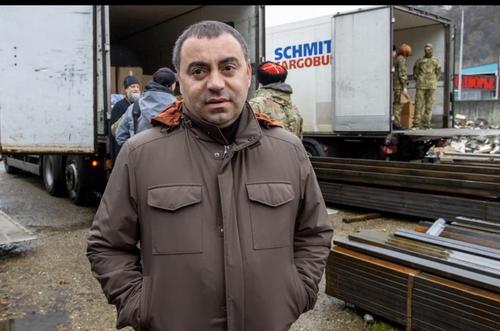 Депутат ЗСК Арменак Тозлян направил в зону СВО динамическую защиту для танков