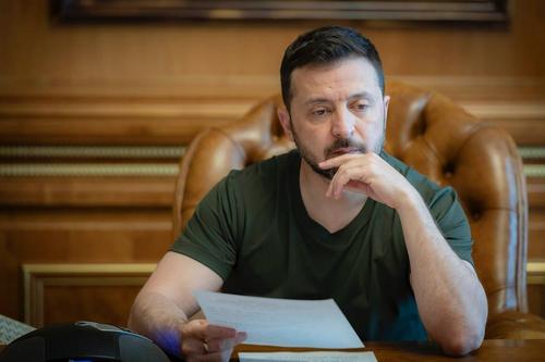 Сенатор Никонорова: мирные переговоры и выборы означают молниеносный конец карьеры Зеленского