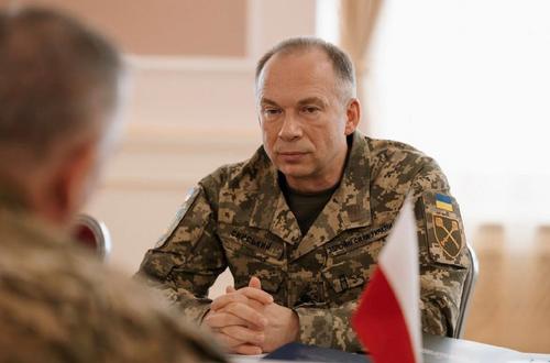 «Страна»: Сырский фактически подтвердил отступление ВСУ в Курской области