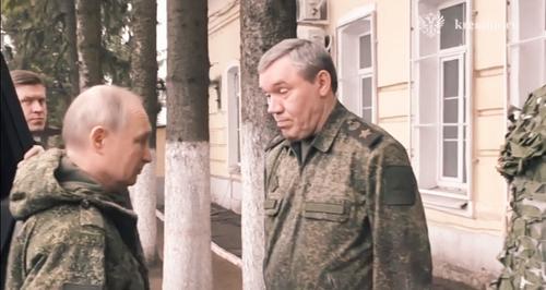 Путин приехал в Курское приграничье, чтобы услышать голос передовой