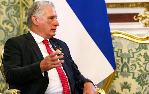 Президент Кубы принял приглашение Путина участвовать в торжествах в Москве 9 мая