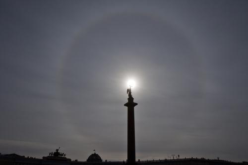 Четверг для петербуржцев завершился сильной вспышкой на Солнце