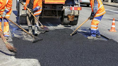 В Крыму составят реестр дорожных ям