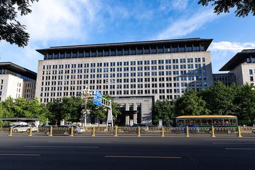 Китай призвал США отказаться от практики введения «взаимных» пошлин