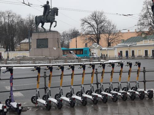 Кикшеринг в Санкт-Петербурге не работал 4 дня из-за плохой погоды