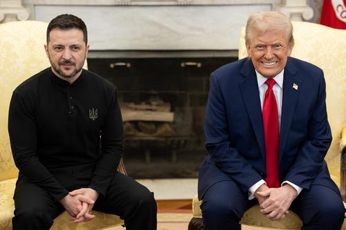 Трамп и Зеленский договорились о дополнительной встрече после похорон Папы Римского