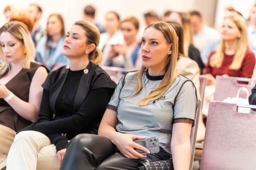 В Краснодаре владельцам и руководителям среднего и крупного бизнеса рассказали про рабочие digital-тренды