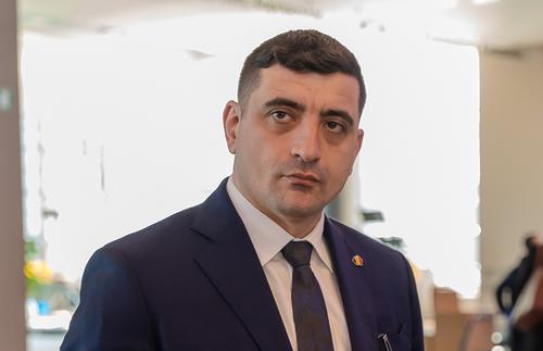 Экзитпол: на президентских выборах в Румынии лидирует Симион с 30% голосов