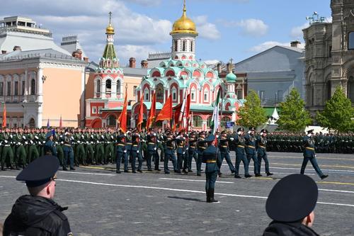 Дипломатическим провалом обернулись угрозы Киева нанести удар по Москве на Параде Победы 9 мая