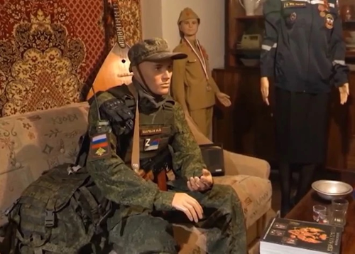 Музей в латвийском городке Огре выставил на обозрение форму российского солдата