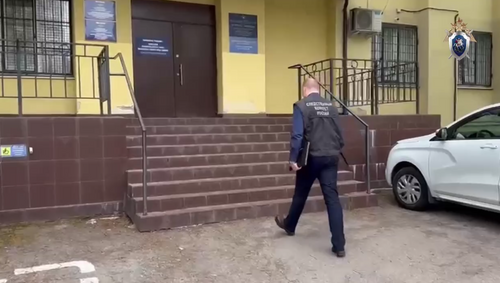 Полицейский из Петербурга обвиняется во взяточничестве и превышении полномочий