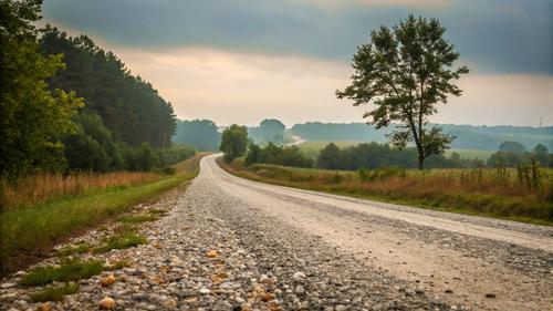 Улицы и дороги по Крыму массово чинят щебенкой